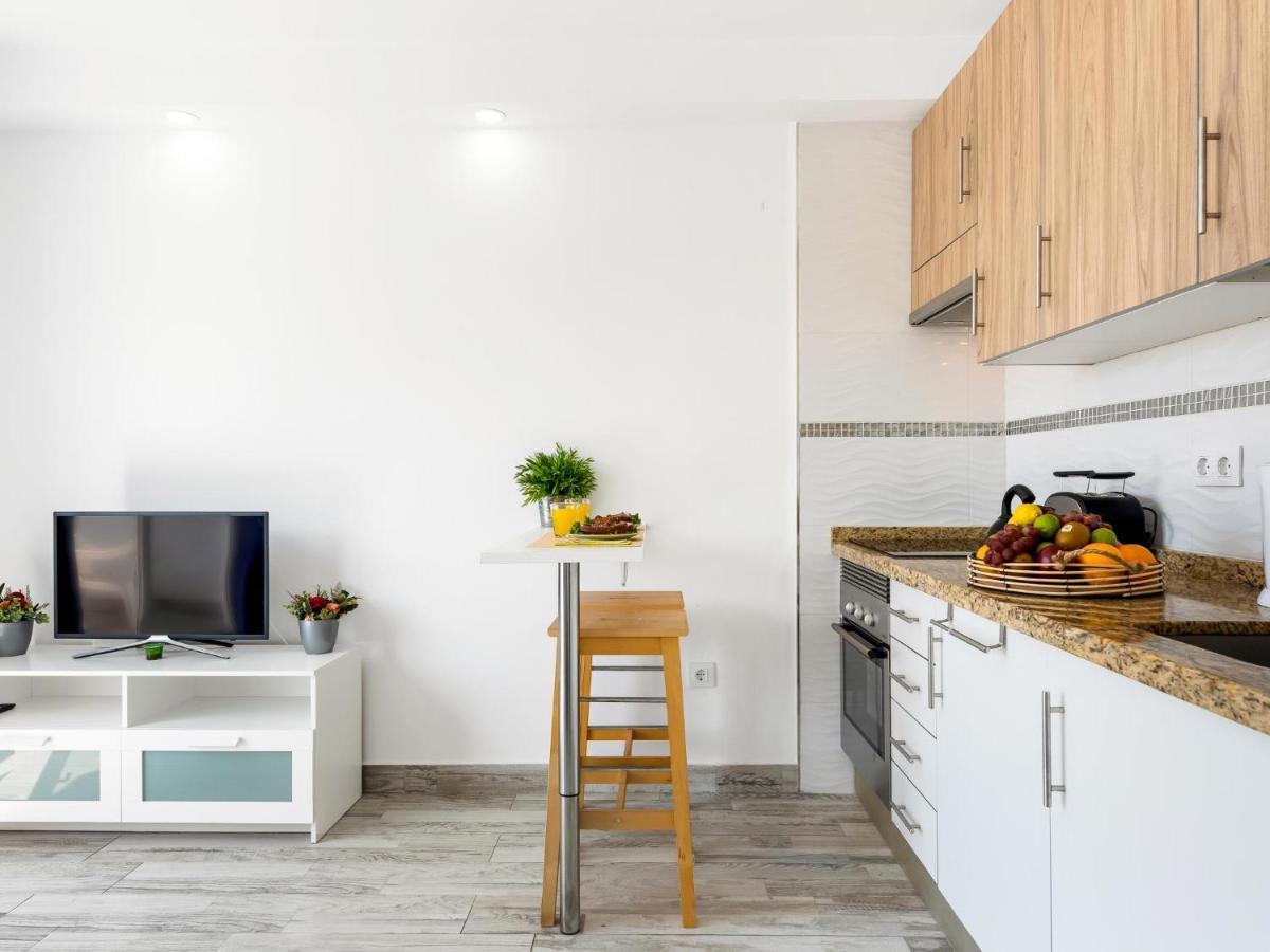 536B Cozy 1 Bedroom, Pool, Terrace, Sun Lounger 阿德耶 外观 照片